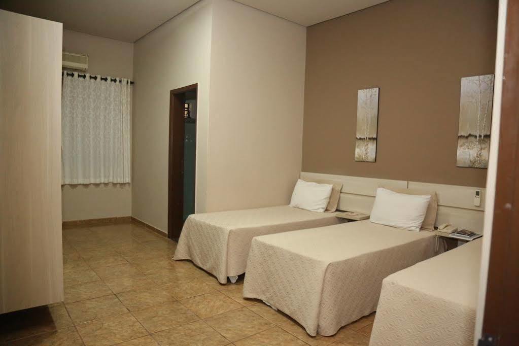 Hotel Mirage Vilhena Extérieur photo